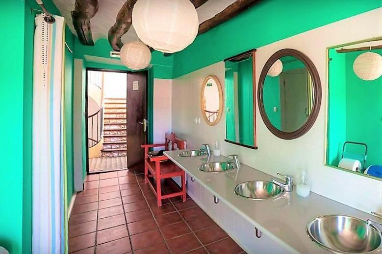 Хостел La Casa Magica Villatuerta Экстерьер фото